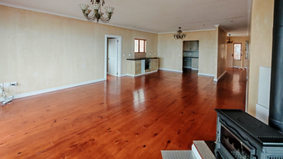 3 Bedroom Property for Sale in Herolds Bay Western Cape